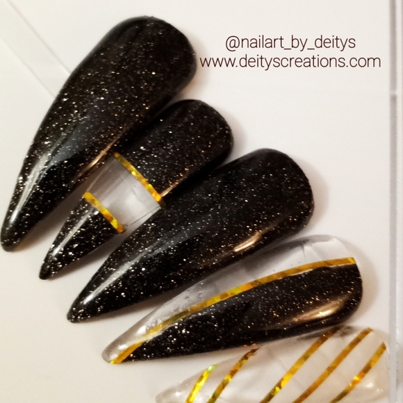 Black glitter w gold n negative space stiletto luxury acrylic press on nails - Picture 1 of 4